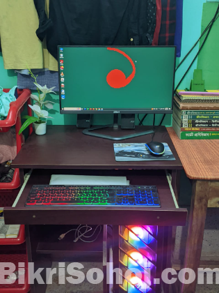 Desktop computer